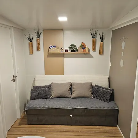 Mobile Sea Fairy, 비오그라드나모루