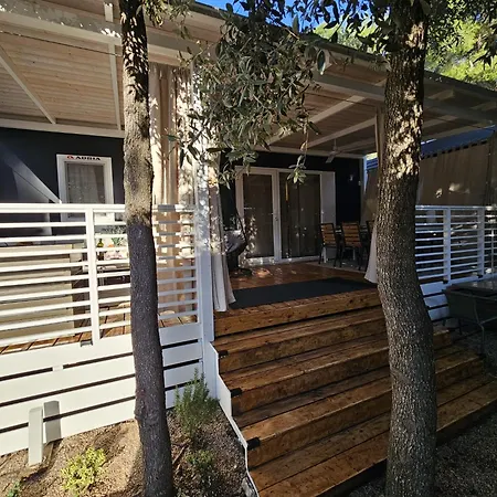 Mobile Sea Fairy, 캠프장